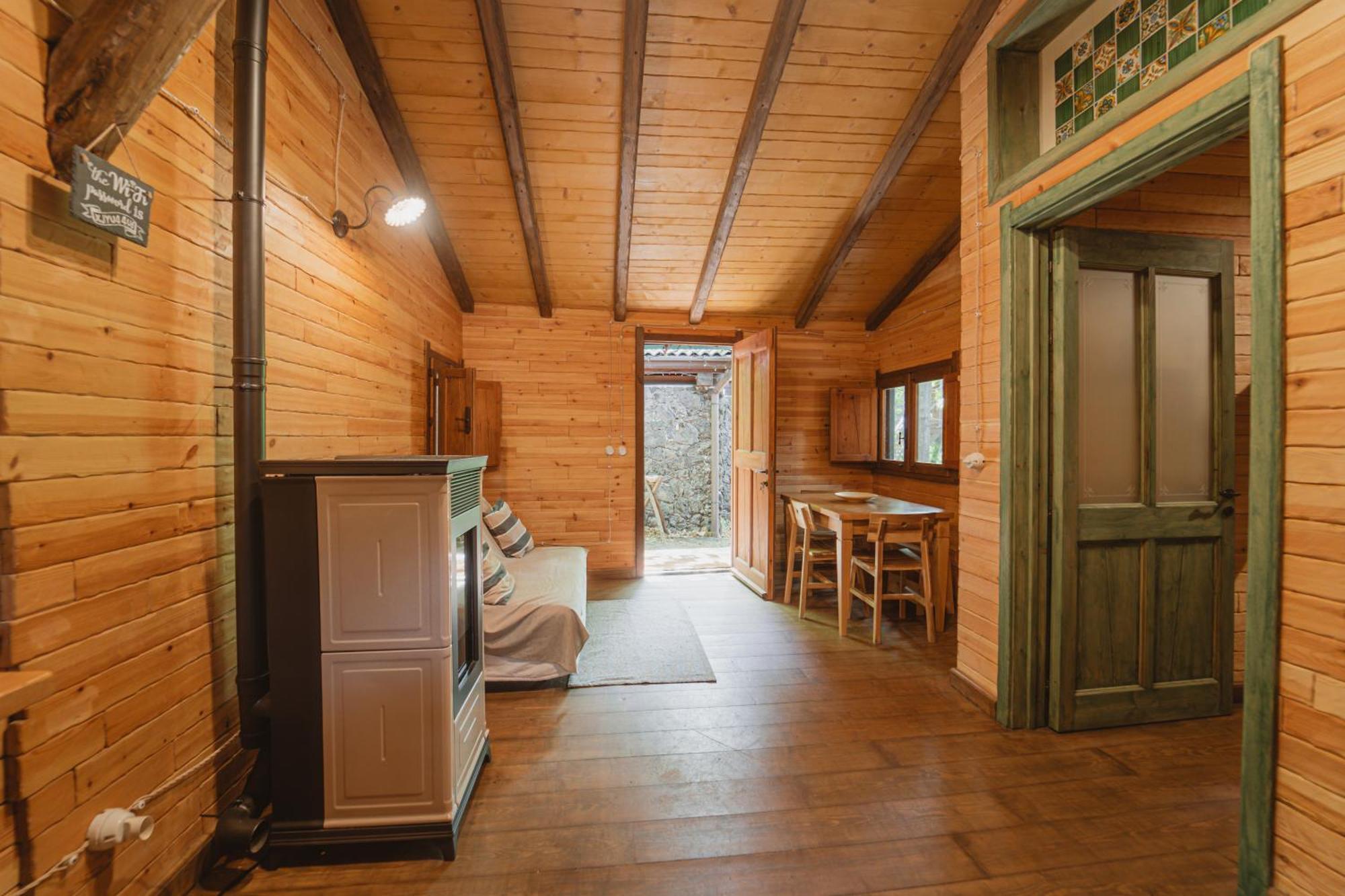 Matilde'S Chalet Etna Nature House Nicolosi Exterior photo