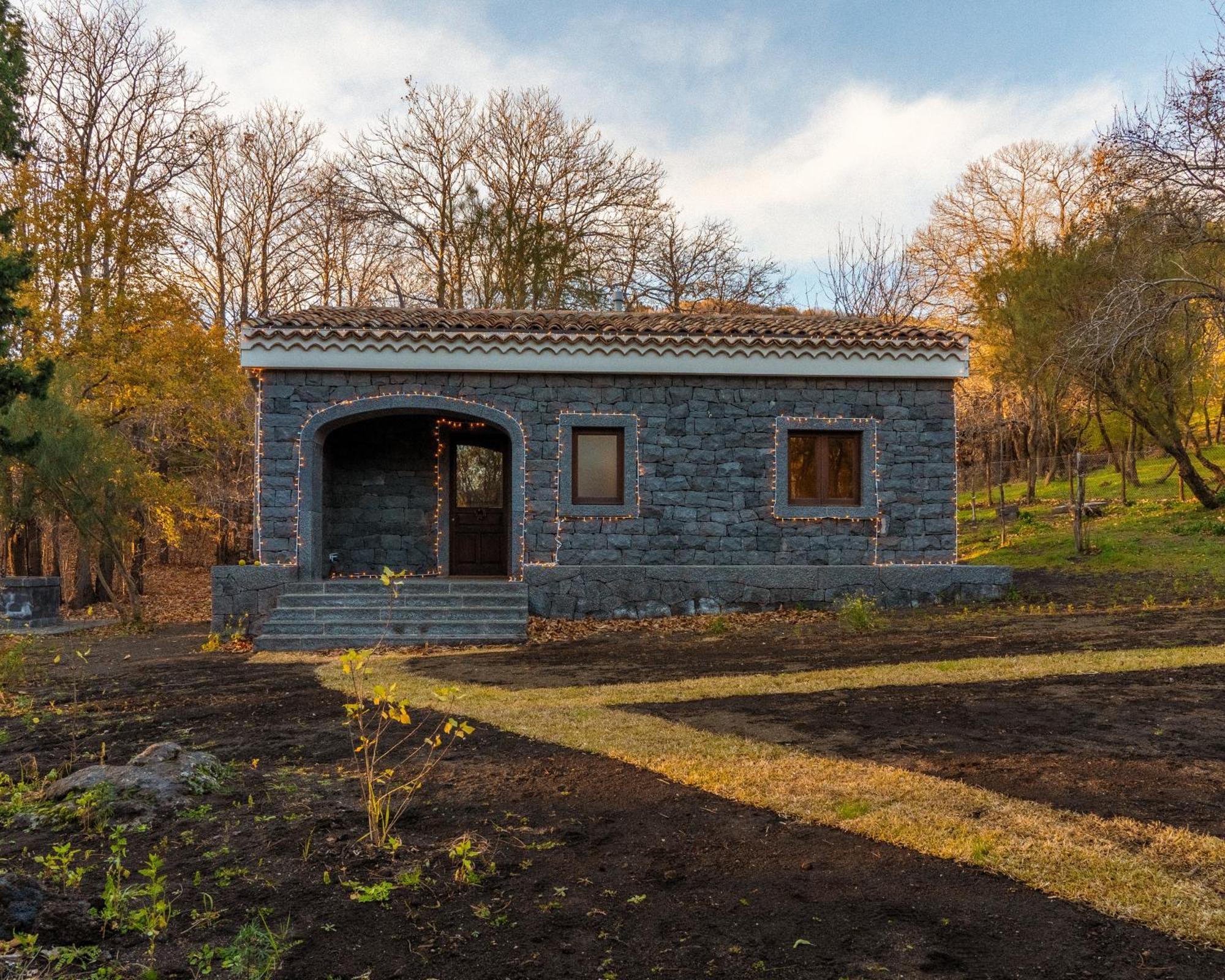 Matilde'S Chalet Etna Nature House Nicolosi Exterior photo